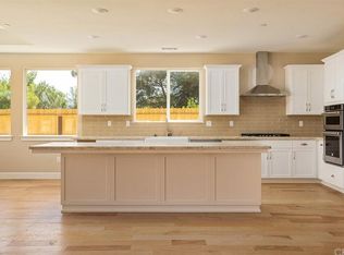1050 S Cuvee Ct, Templeton, CA 93465