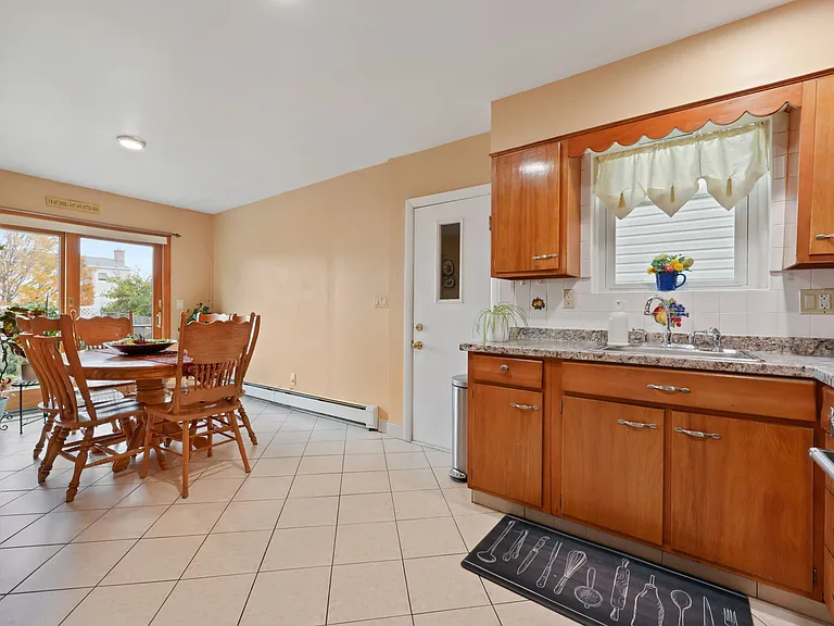 29 Brookridge Ave — Photo 14