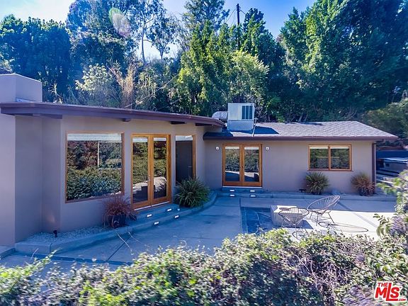 5th image of 3901 Ventura Canyon Ave