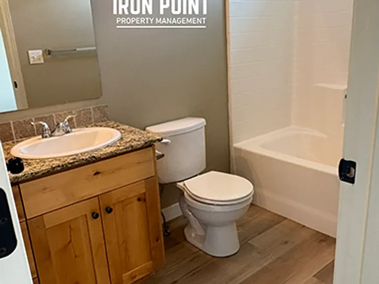 16560 N Profit Cir — Photo 26