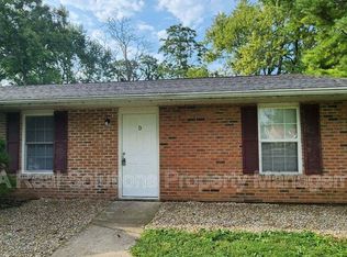 350 Elm St #C, Wilmington, OH 45177