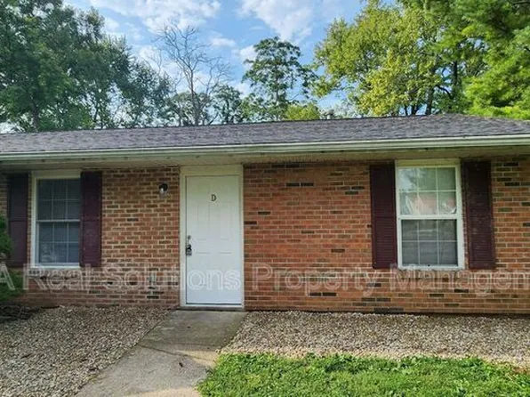 350 Elm St #C, Wilmington, OH 45177