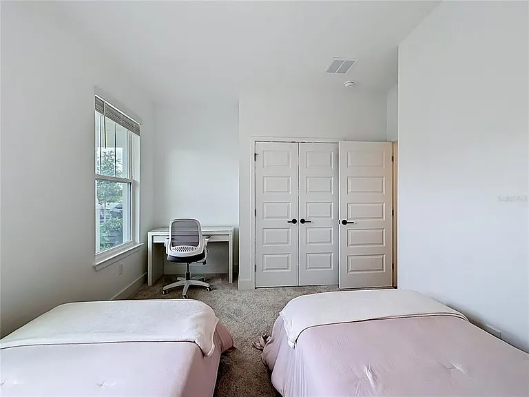 13568 Autumn Harvest Ave — Photo 16