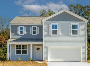 379 Willows Crescent Dr, Moncks Corner, SC 29461