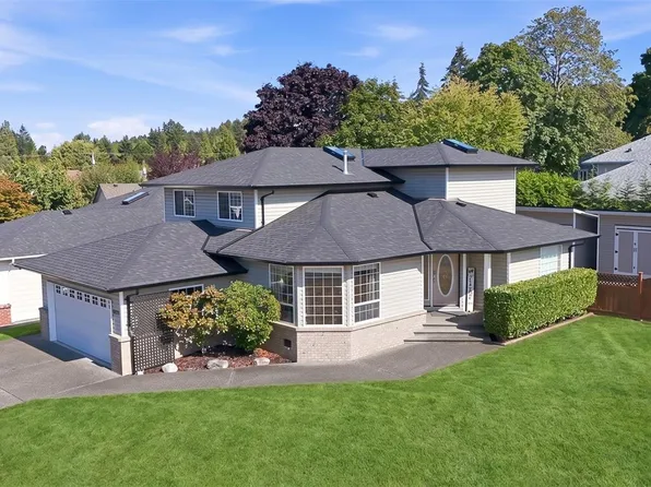 6025 Tweedsmuir Cres, Nanaimo, BC V9T 5Y7