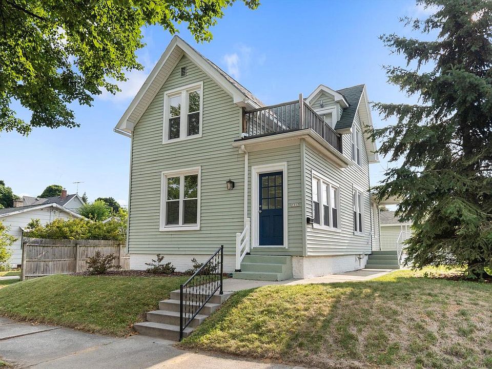 2317 South 9th STREET, Sheboygan, WI 53081 Zillow