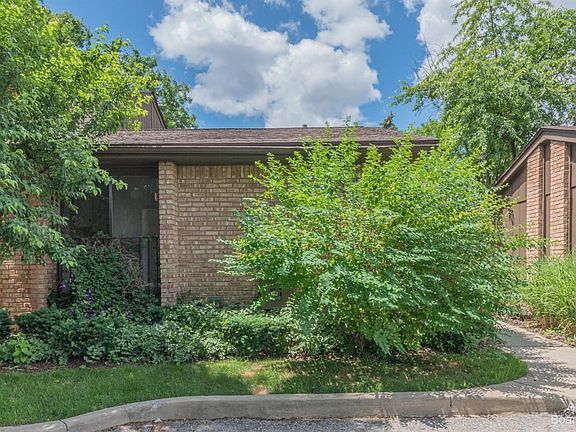 2nd image of 1014 Greenhills Dr