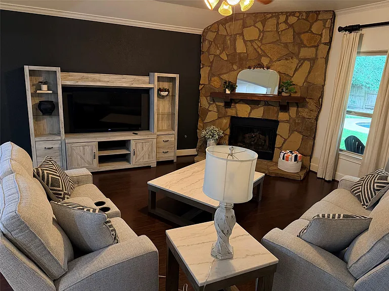 130 E Lasting Spring Cir — Photo 8