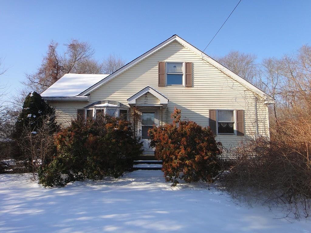 349 Shoemaker Ln, Agawam, MA 01001 Zillow