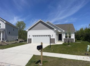 5820 Hunter Dr, Racine, WI 53406