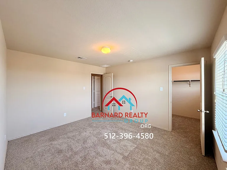 113 Tallow Trl — Photo 16