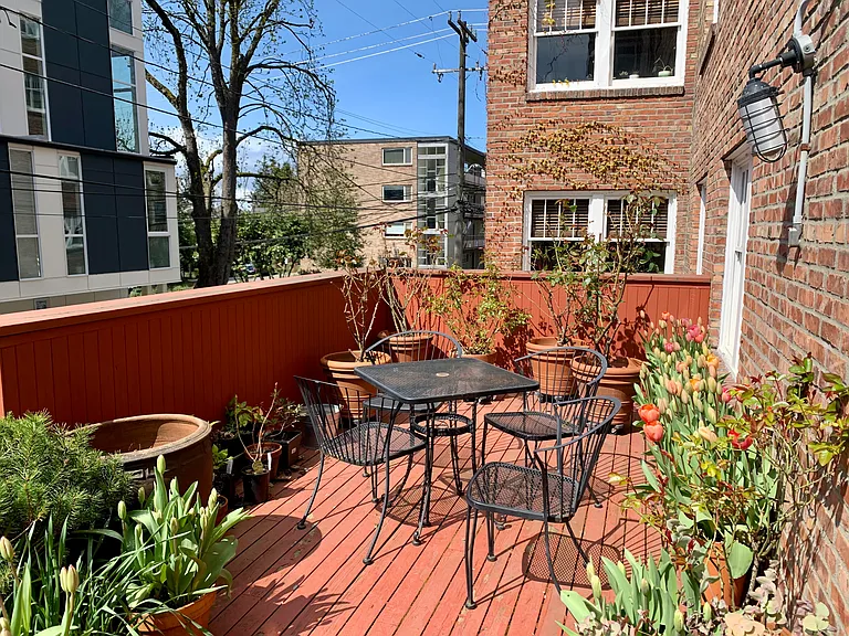 1631 16th Ave #102 — Photo 21
