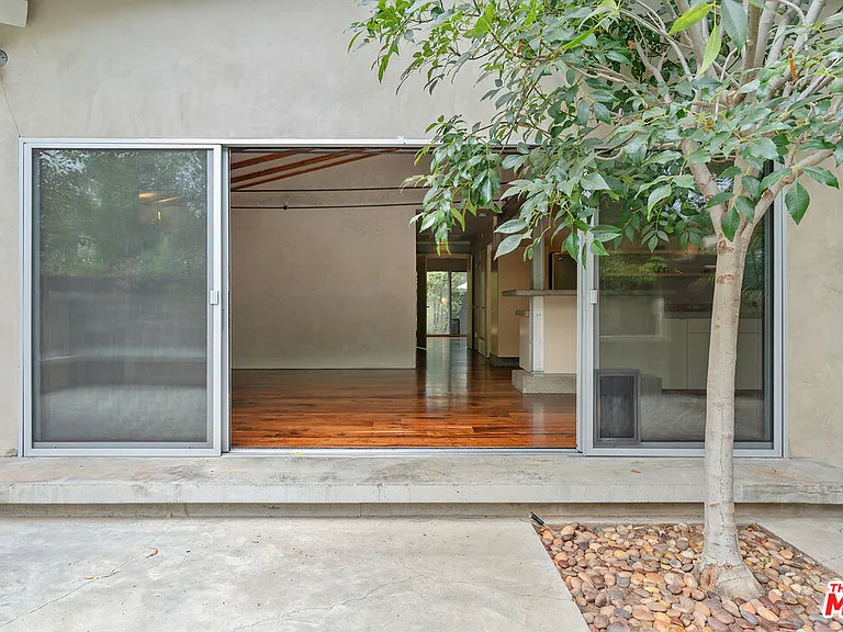 625 Santa Clara Ave — Photo 8