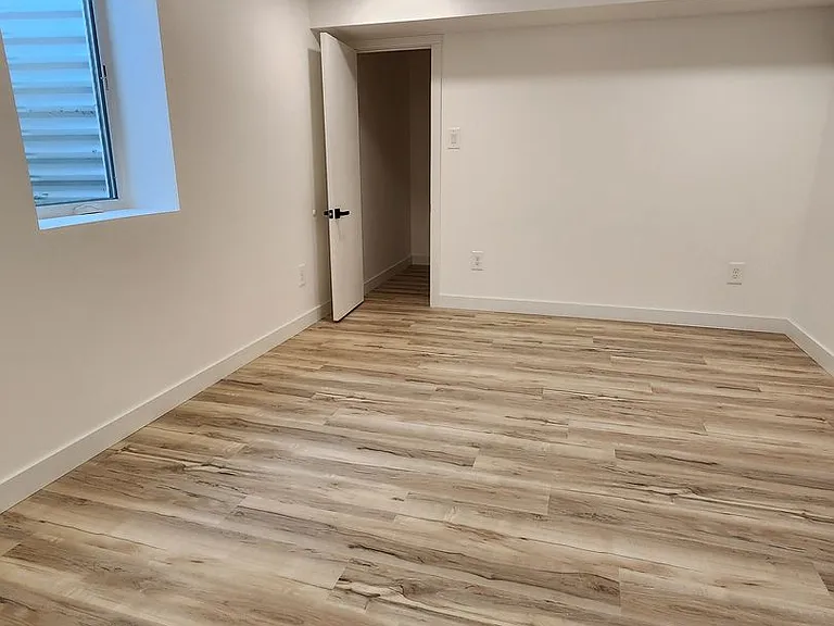 5060 S Fox St — Photo 21