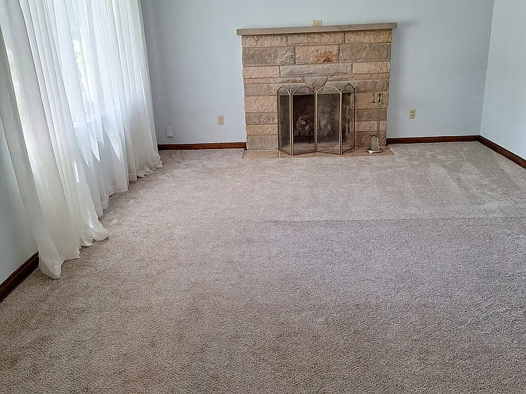9330 Avery Rd — Photo 6