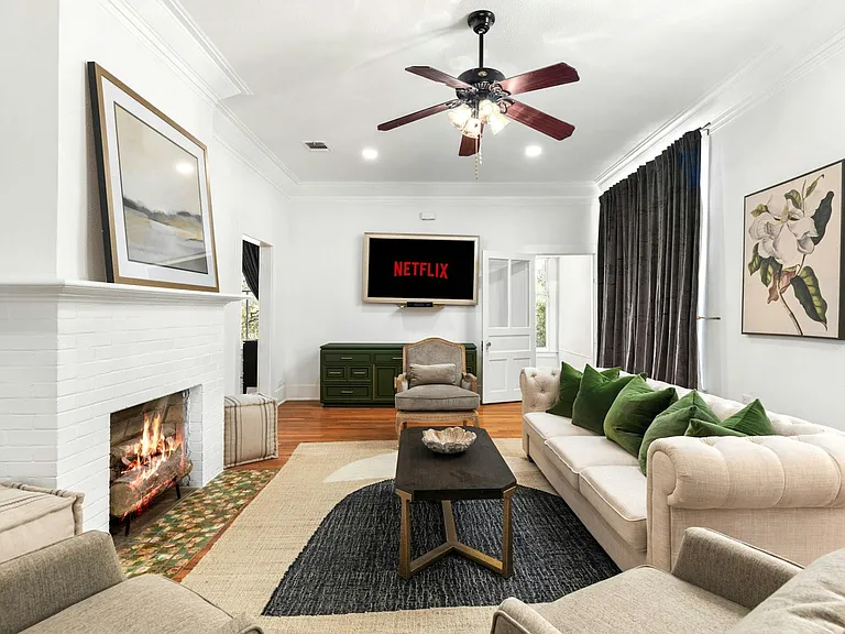 110 E Craig Pl #1 — Photo 14