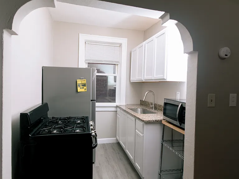 908 Eastgate Ave #1 — Photo 50