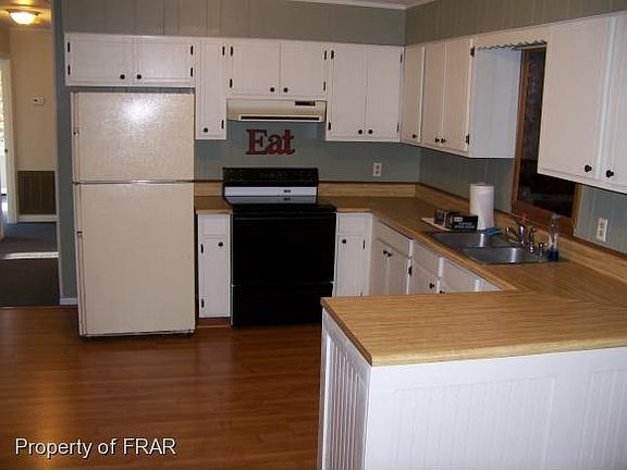 3rd image of 236 Schaeman Cir