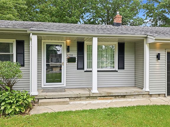 4th image of 4258 Staatz Dr