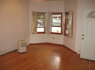 322 Boston Ave APT 2, Medford, MA 02155