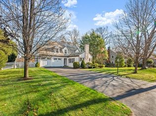 11 Shelley Rd, Wellesley, MA 02481