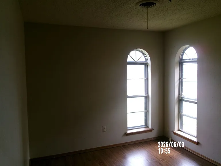 4639 SE Brighton Pl — Photo 13