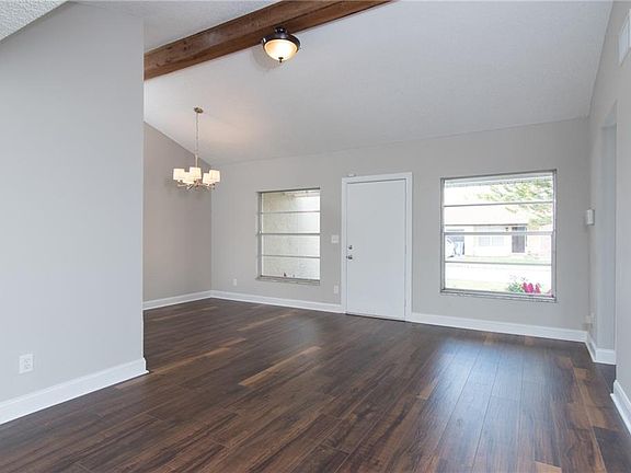 3rd image of 10106 Hickory Hollow Ct