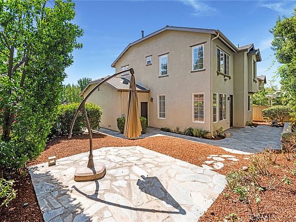 2nd image of 175 Kingswood