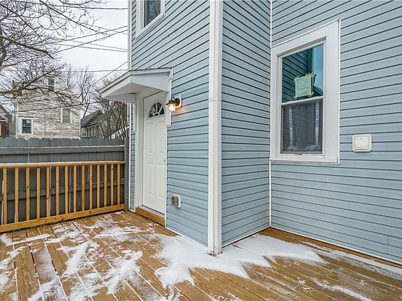 3rd image of 47 Plymouth Ave
