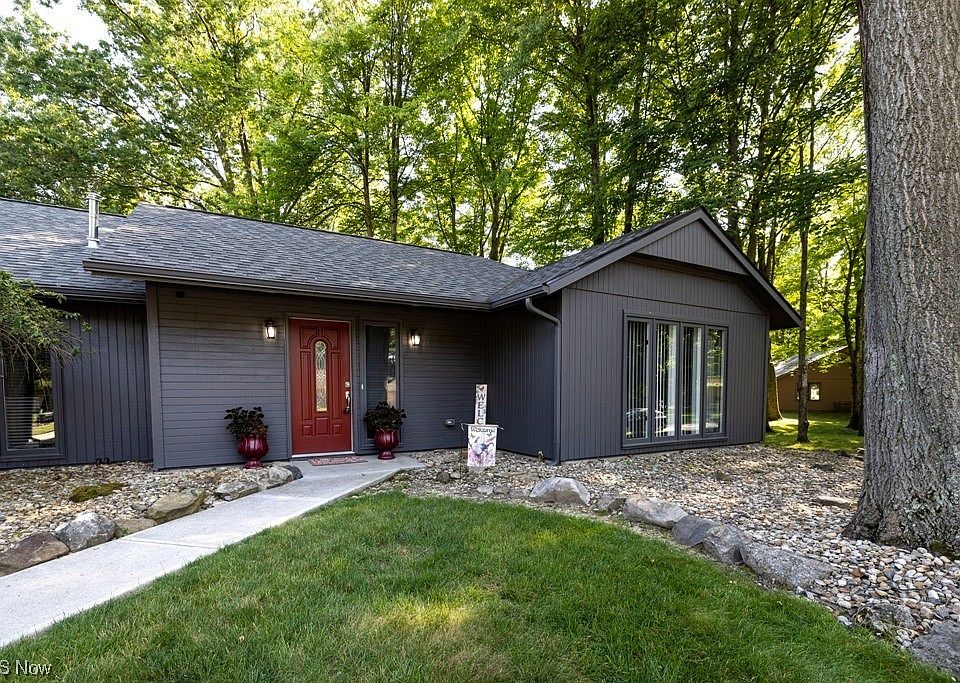 1st image of 21727 Briar Bush Ln