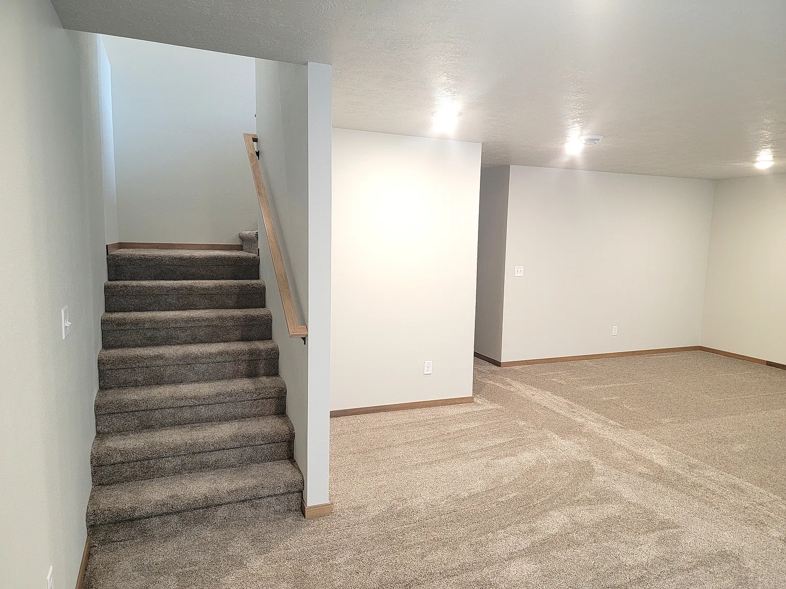3609 S Osprey Ave — Photo 4