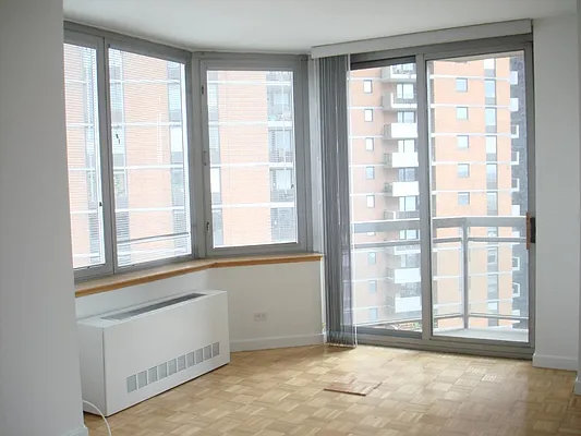 Rented by Cast Iron Real Estate | media 26