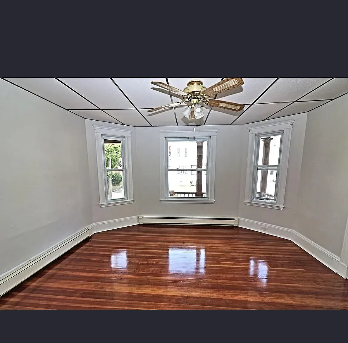 2 bed, 1000 sqft, $2,350 — Photo 4