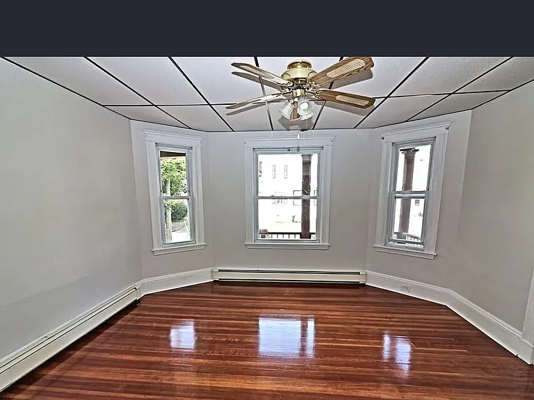 39 Wilshire St #1 — Photo 4