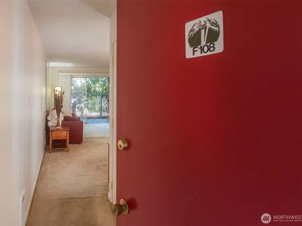 4805 180th Street SW #F108, Lynnwood, WA 98037