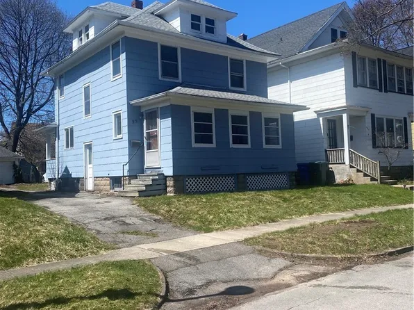 35 Dyson St, Rochester, NY 14609