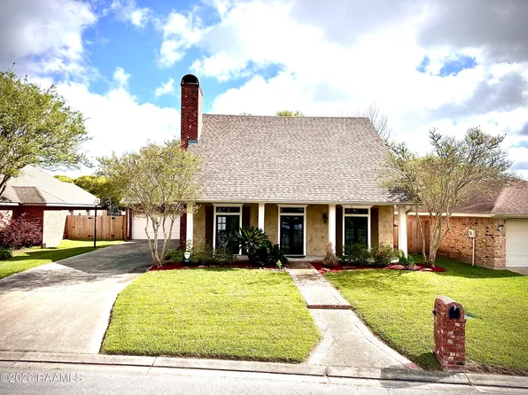 102 Channing Cir, Lafayette, LA 70506