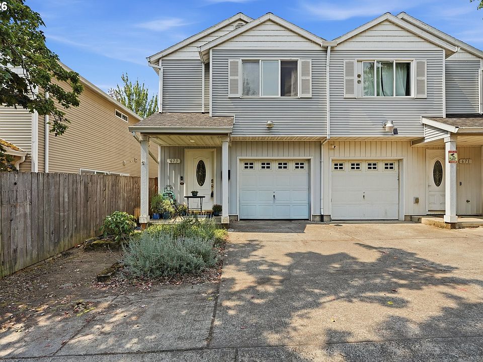 1st image of 673 SE 148th Ave #11