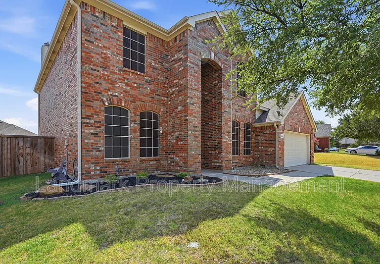 404 Tarpan Trl — Photo 2