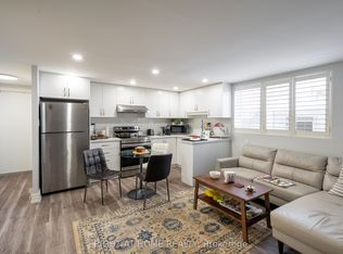 285 Richmond St #1, Richmond Hill, ON L4C 3Z2