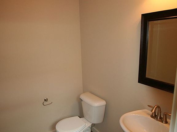 4th image of 235 Ramshorn Peak Ln