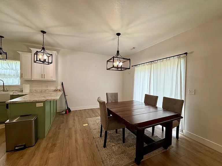 142 Shannon Cir — Photo 11