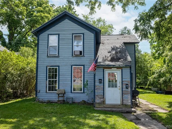 19 McKinley Ave, Batavia, NY 14020