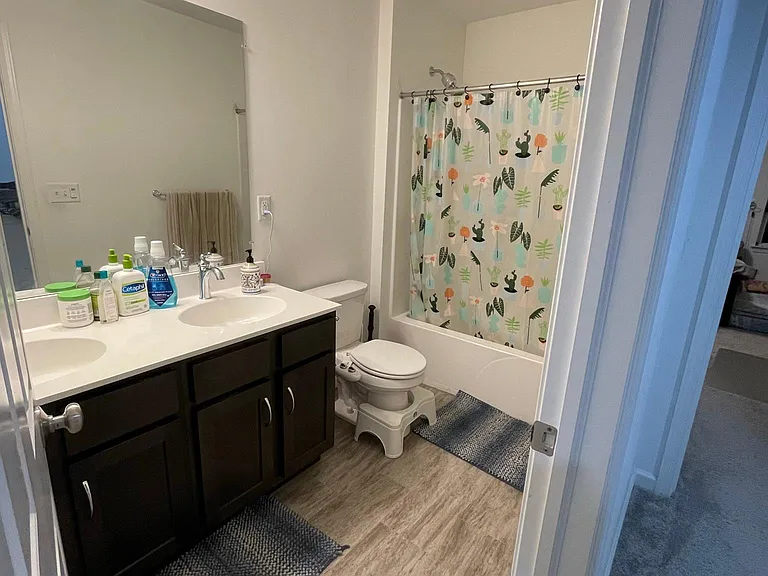 1564 Zestar Dr — Photo 24
