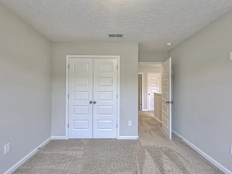 113 Creek Wood Rd — Photo 32