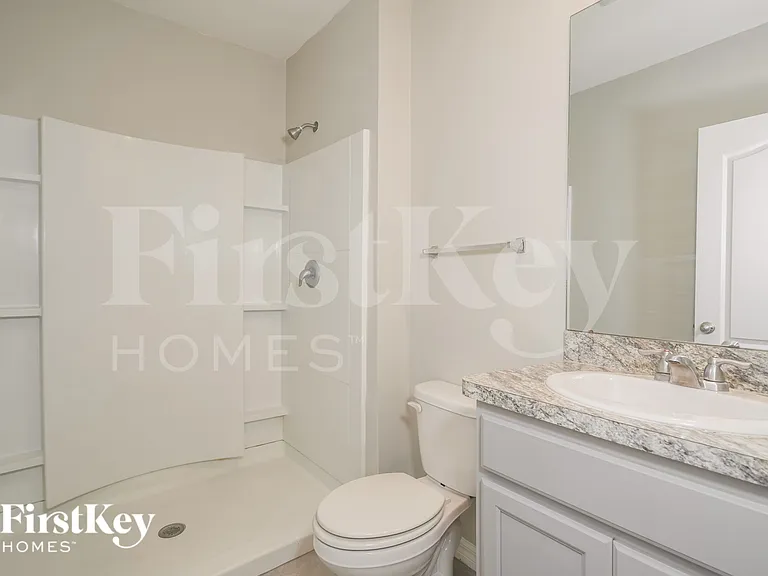1055 Andean Ln — Photo 16
