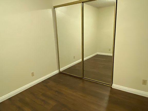 2nd image of 7044 Picaroon Ln