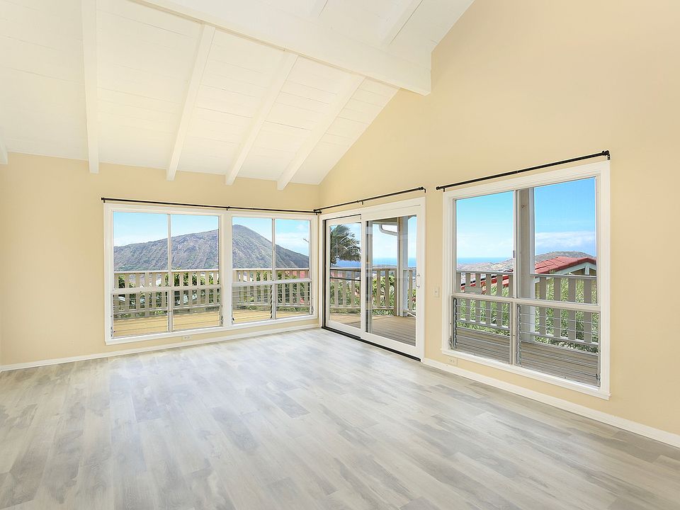 Living room viewing ocean