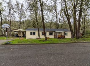 382 NE Kirby Ave, Roseburg, OR 97470