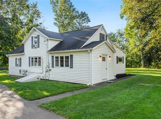 955 Hopeton Rd, Penn Yan, NY 14527